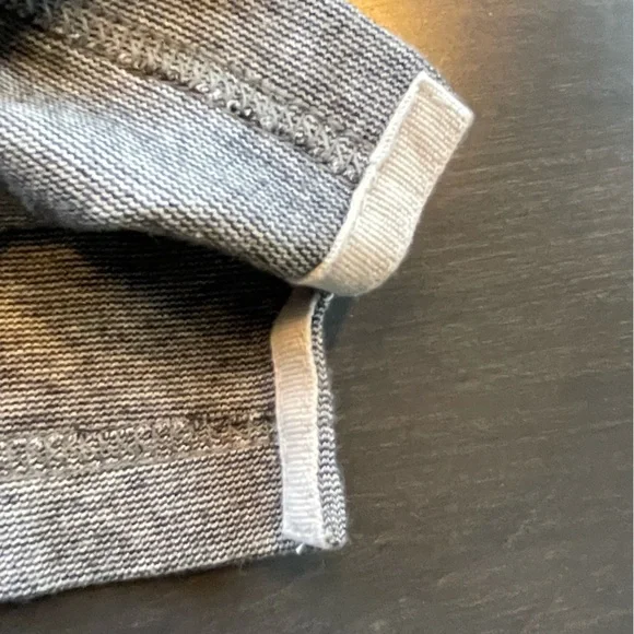 ✅Very nice Banana Republic dress polo shirt classic black/gray Men’s XL. SOFT! - Picture 3 of 5